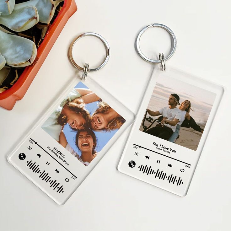 Spotify Style Photo Keychains - Music & Memory Keepsakes